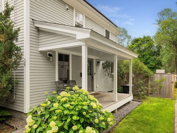 34 River Street, Exeter, NH 03833