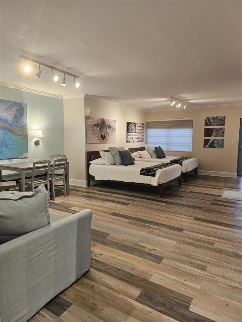 1024 Ocean Dr , Unit A305, Miami Beach, FL 33139 Photo