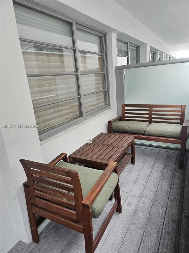 1024 Ocean Dr , Unit A305, Miami Beach, FL 33139 Photo