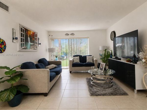 7090 NW 179th St , Unit 108, Hialeah, FL 33015