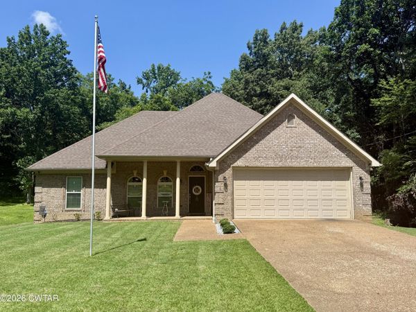 4506 Hamilton Street , Atwood, TN 38220