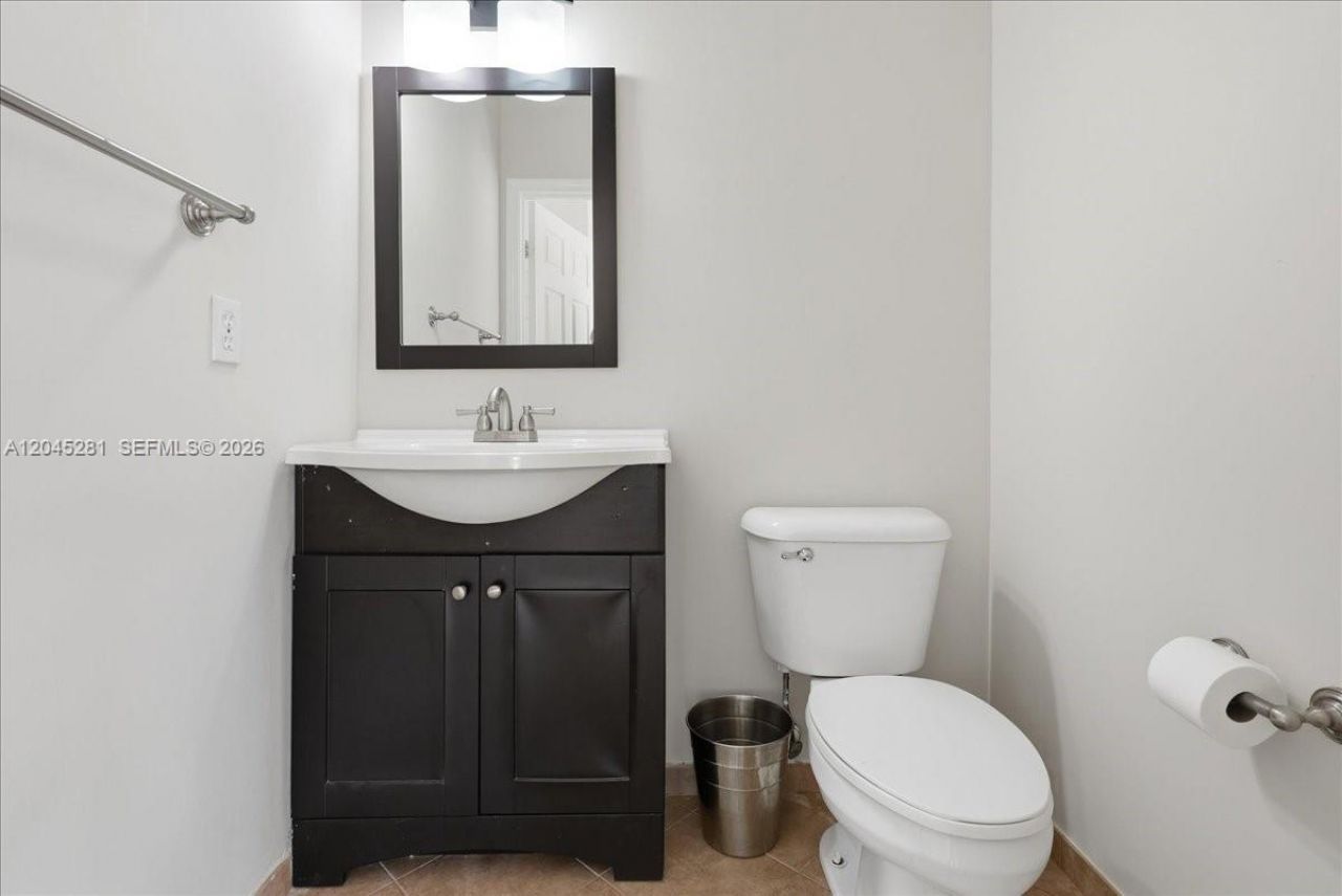 Please Call For Address, Pembroke Pines, FL 33028 Photo