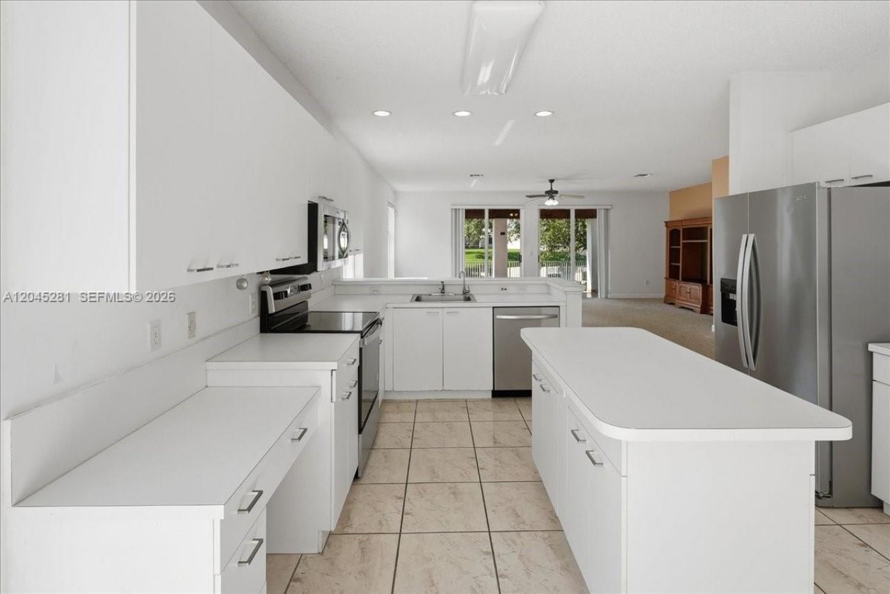 Please Call For Address, Pembroke Pines, FL 33028 Photo