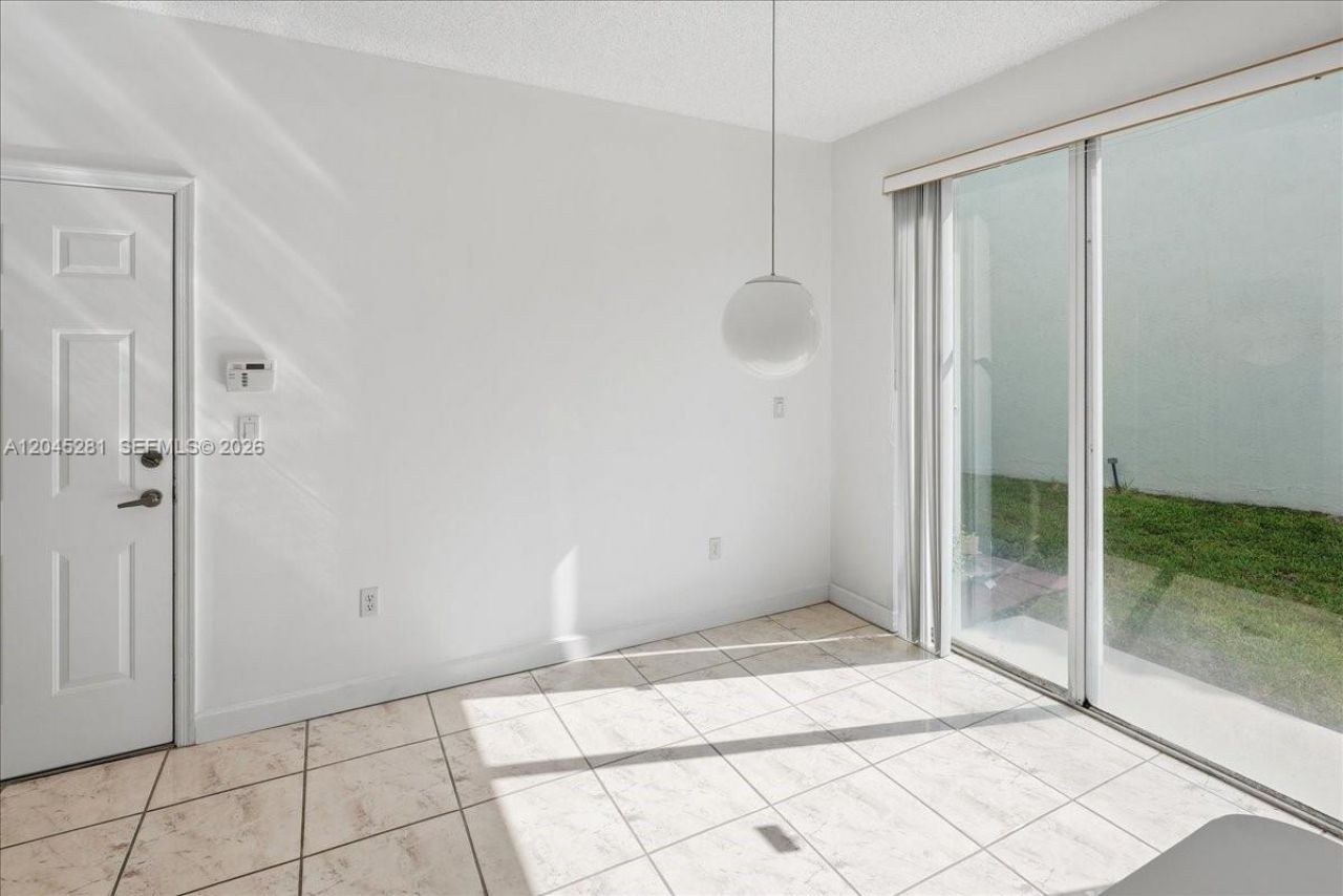 Please Call For Address, Pembroke Pines, FL 33028 Photo