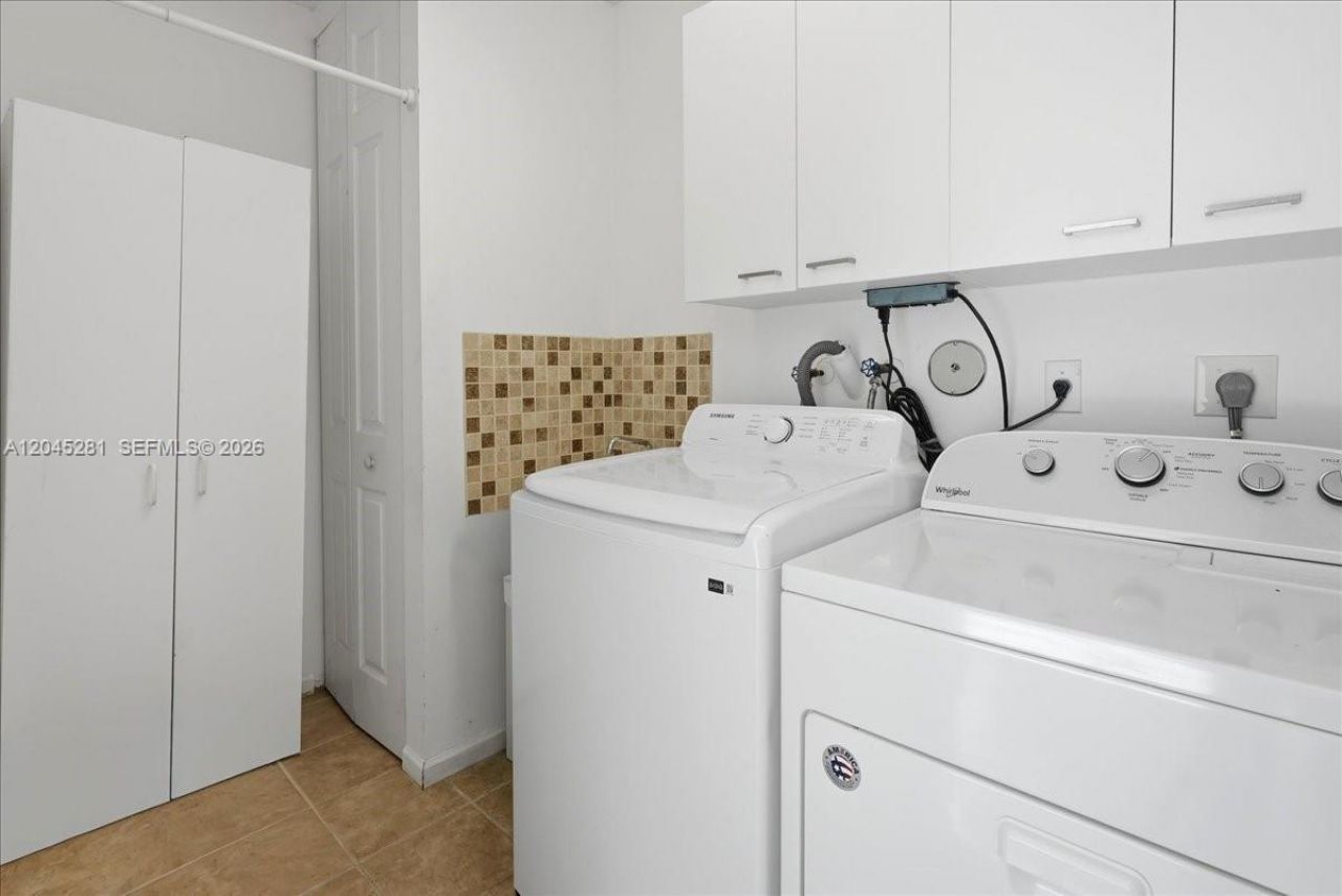 Please Call For Address, Pembroke Pines, FL 33028 Photo