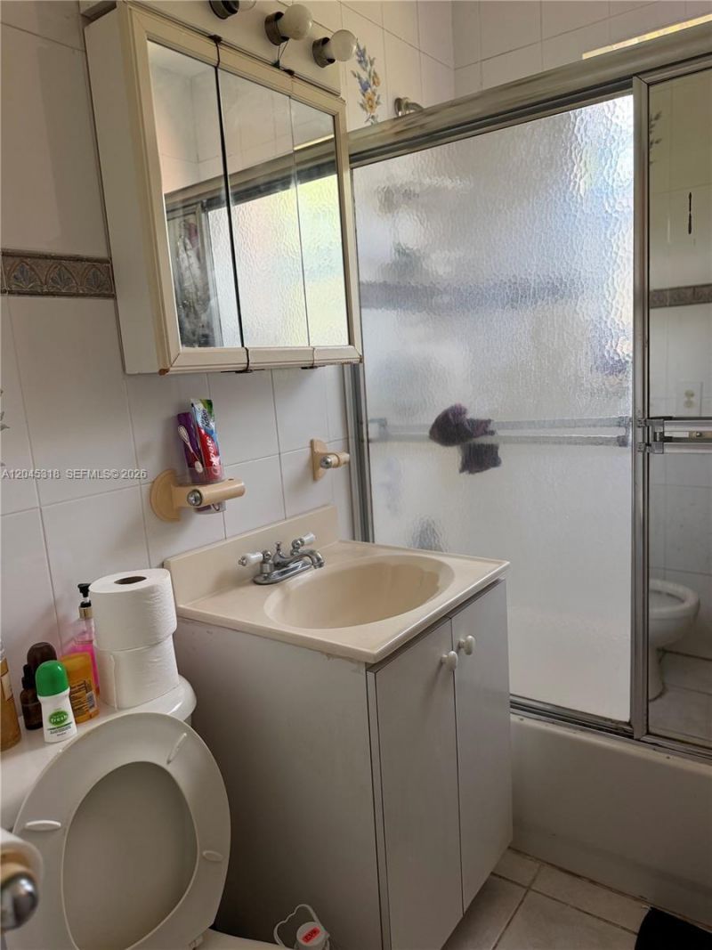 Please Call For Address, Miami, FL 33147 Photo