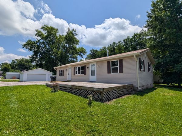 205 Short, Brooklyn, IN 46111
