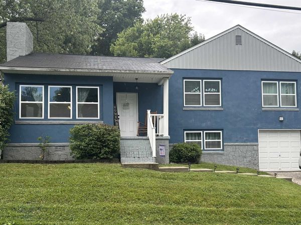 2421 Beech Street , Ashland, KY 41102