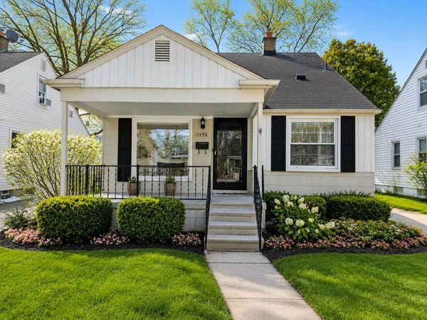 1496 E Lincoln Street, Birmingham, MI 48009