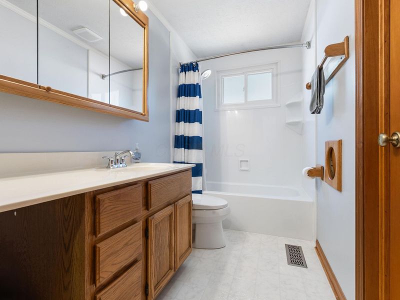 3153 Portman Road, Columbus, OH 43232 Photo 12