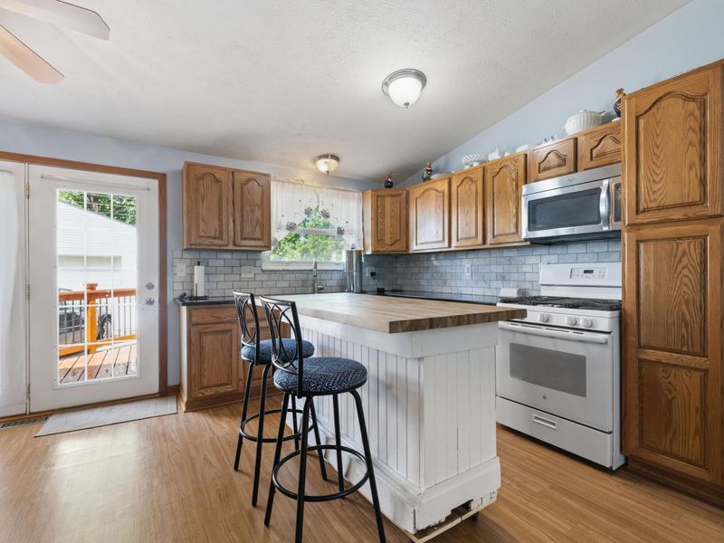 3153 Portman Road, Columbus, OH 43232 Photo 9