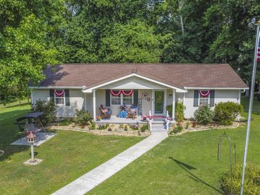 316 Joel Rd, Oliver Springs, TN 37840