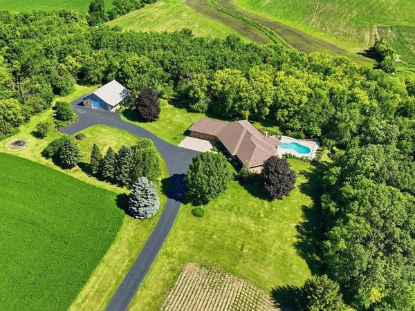9325 E Six Corners ROAD, Milton, WI 53563