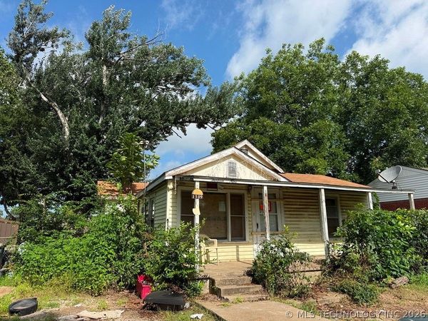 1309 S Oak Avenue , Bartlesville, OK 74003