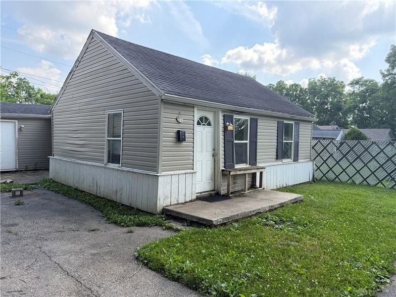 2008 Nomad Avenue, Harrison Township, OH 45414 Photo 2