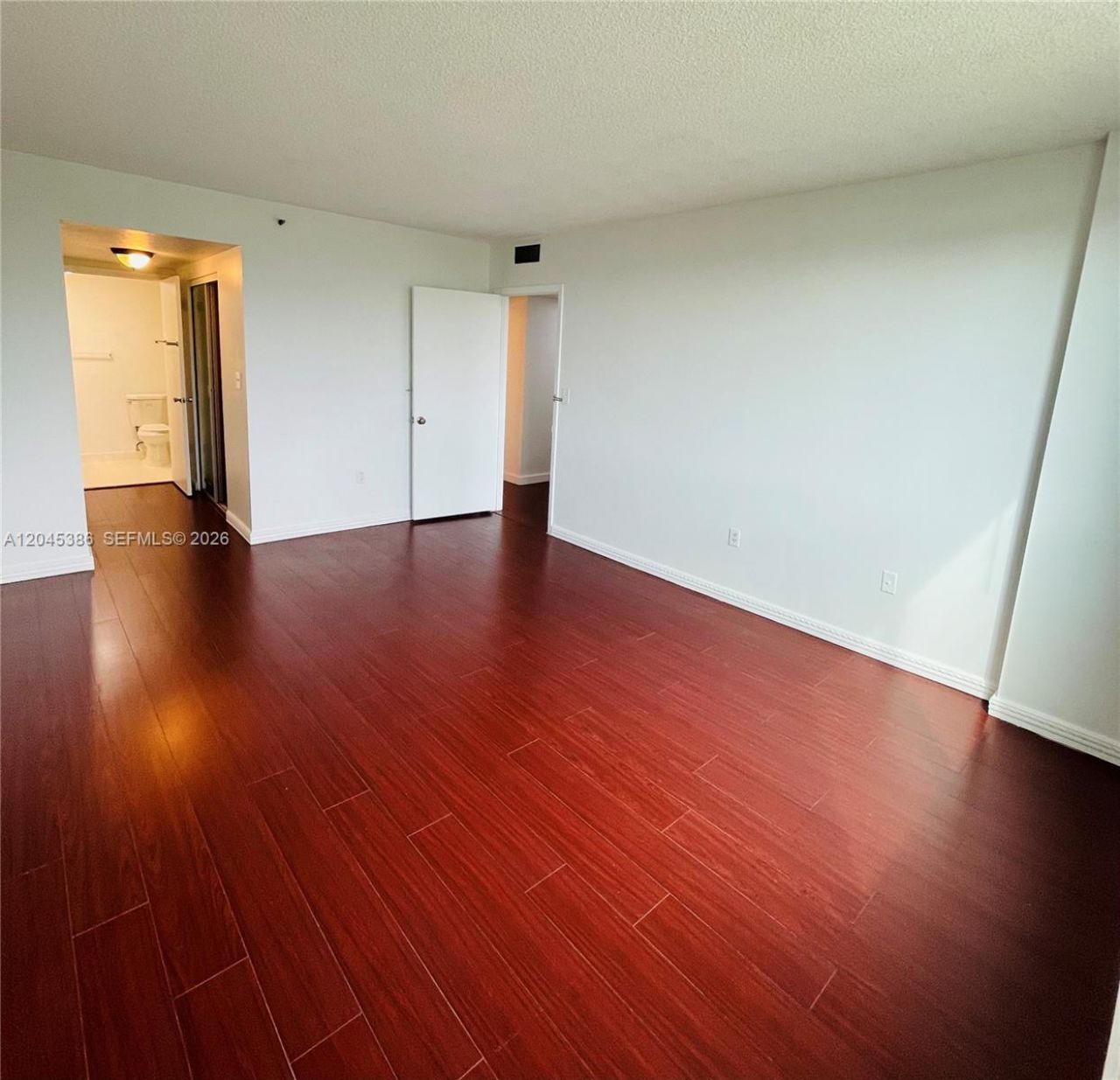 919 Hillcrest Dr , Unit 302, Hollywood, FL 33021 Photo