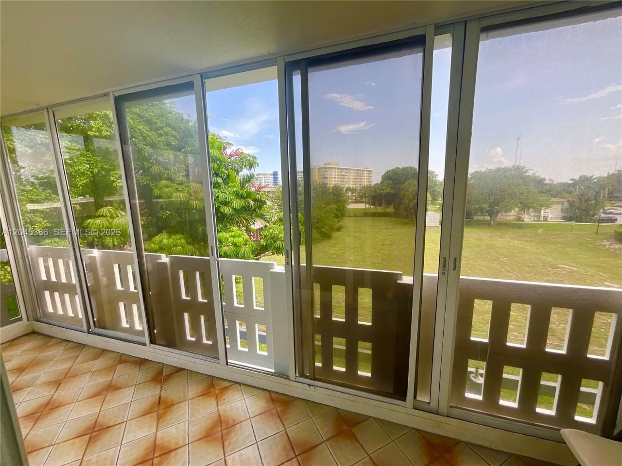 919 Hillcrest Dr , Unit 302, Hollywood, FL 33021 Photo