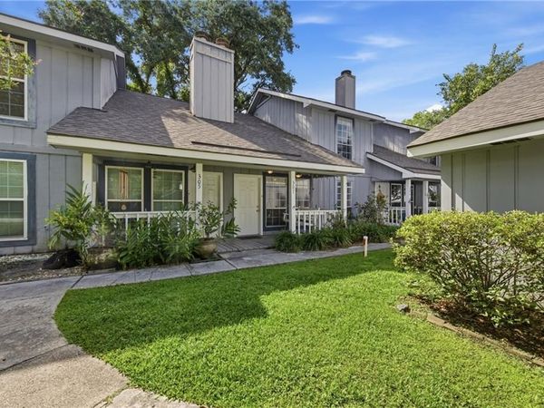 307 CEDARWOOD Drive , Unit 307, Mandeville, LA 70471