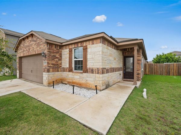 206 Star Spangled DR, Liberty Hill, TX 78642