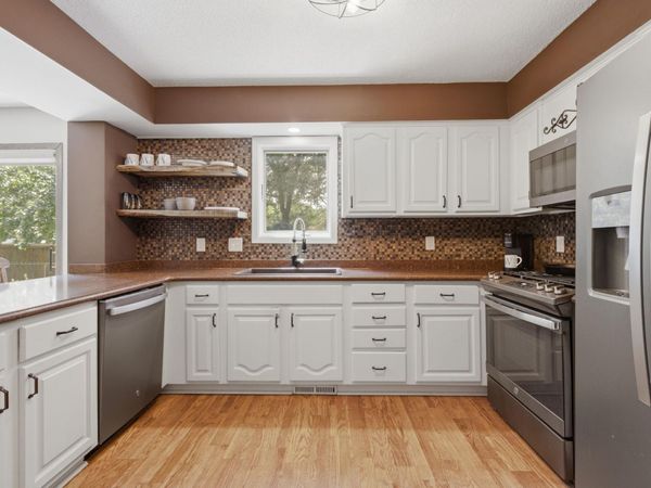 9643 Polaris Lane N, Maple Grove, MN 55369