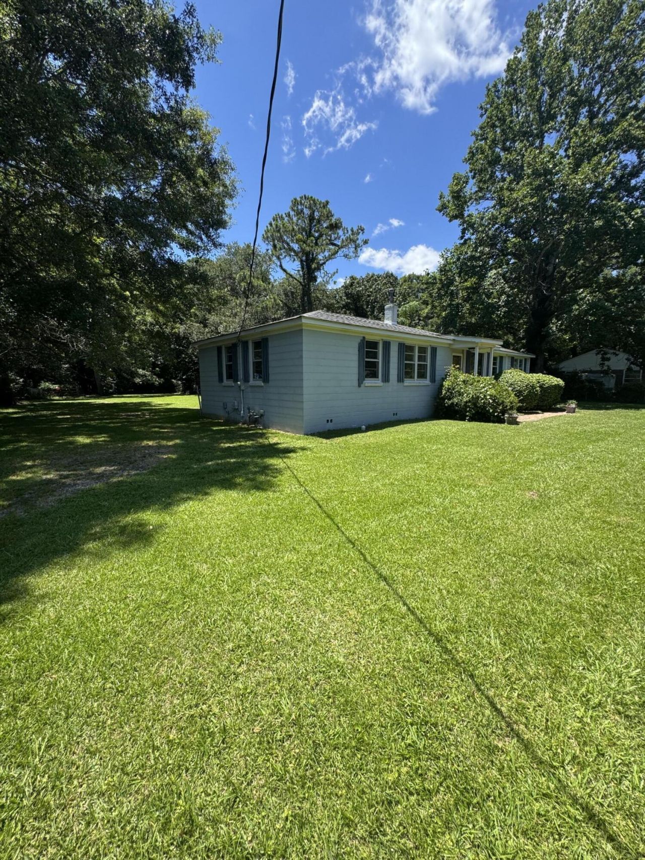 1309 Stone Post Road Photo 4