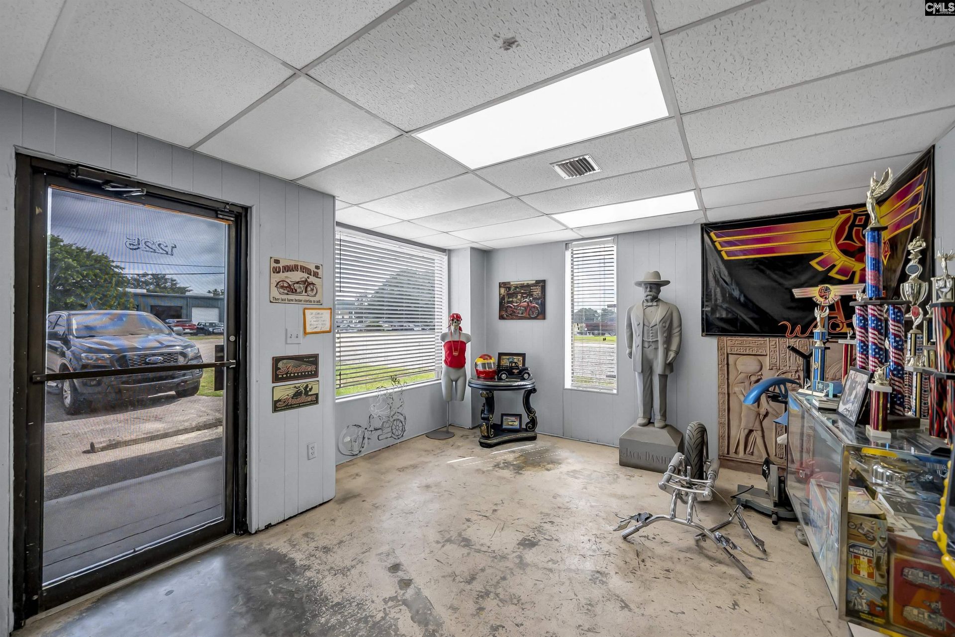 1225 B Avenue Photo 23