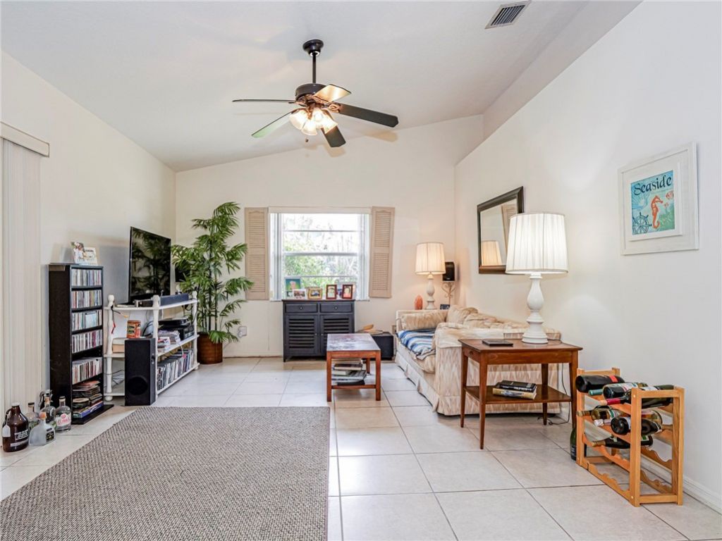 129 Redgrave Drive, Sebastian, FL 32958 Photo