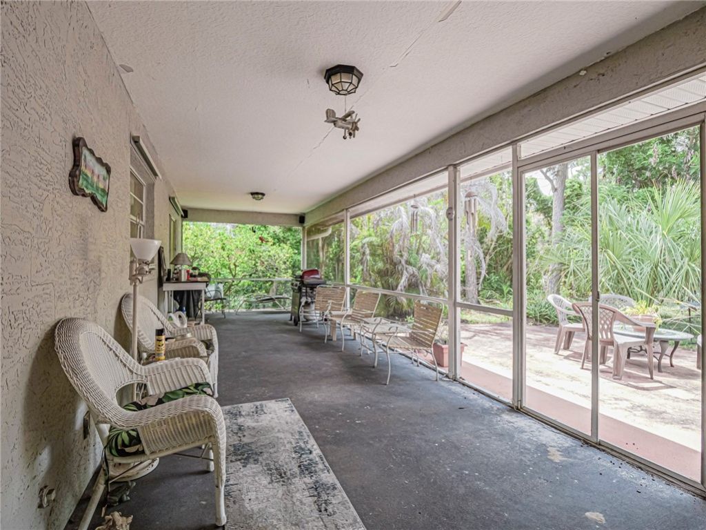 129 Redgrave Drive, Sebastian, FL 32958 Photo