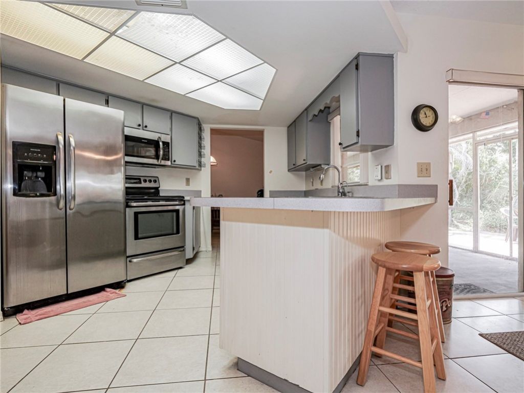 129 Redgrave Drive, Sebastian, FL 32958 Photo
