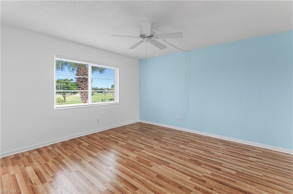 13 High Point Cir N, Unit 209, Naples, FL 34103 Photo
