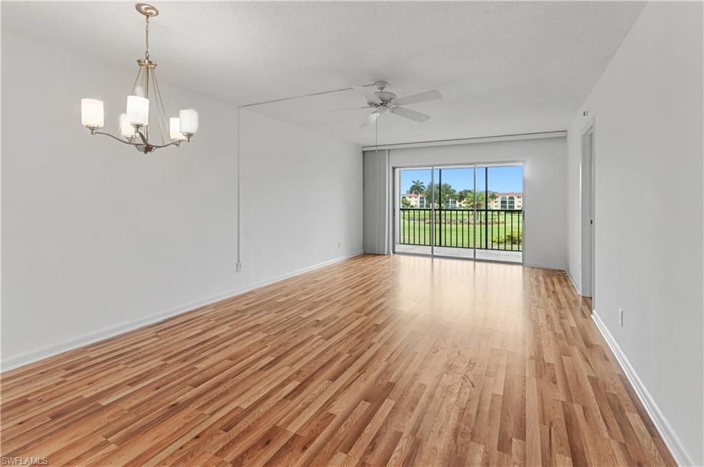 13 High Point Cir N, Unit 209, Naples, FL 34103 Photo