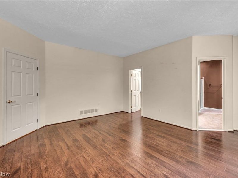 7043 Navajo Trail, Solon, OH 44139 Photo 18