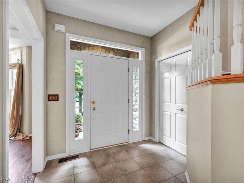 7043 Navajo Trail, Solon, OH 44139 Photo 24