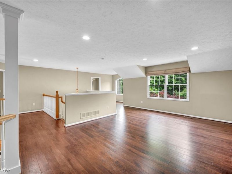 7043 Navajo Trail, Solon, OH 44139 Photo 27