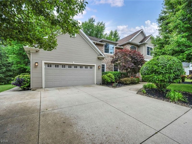 7043 Navajo Trail, Solon, OH 44139 Photo 40