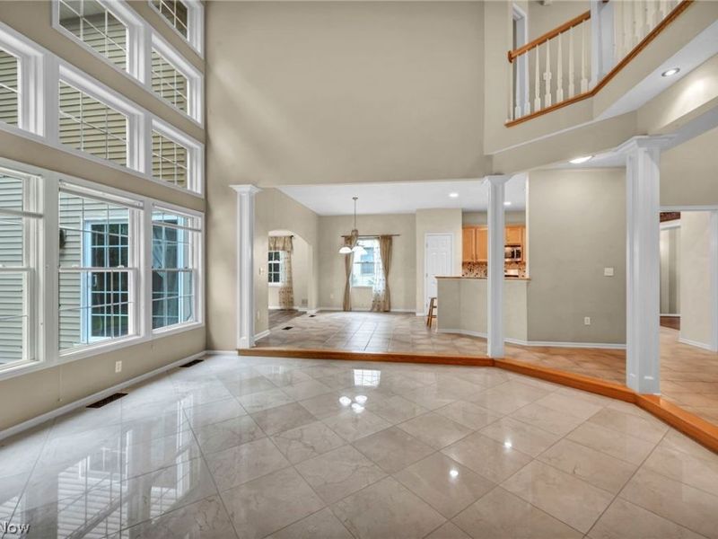 7043 Navajo Trail, Solon, OH 44139 Photo 6