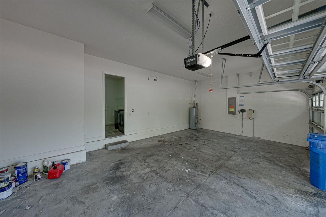 5904 Shell Ridge Drive , Lithia, FL 33547 Photo