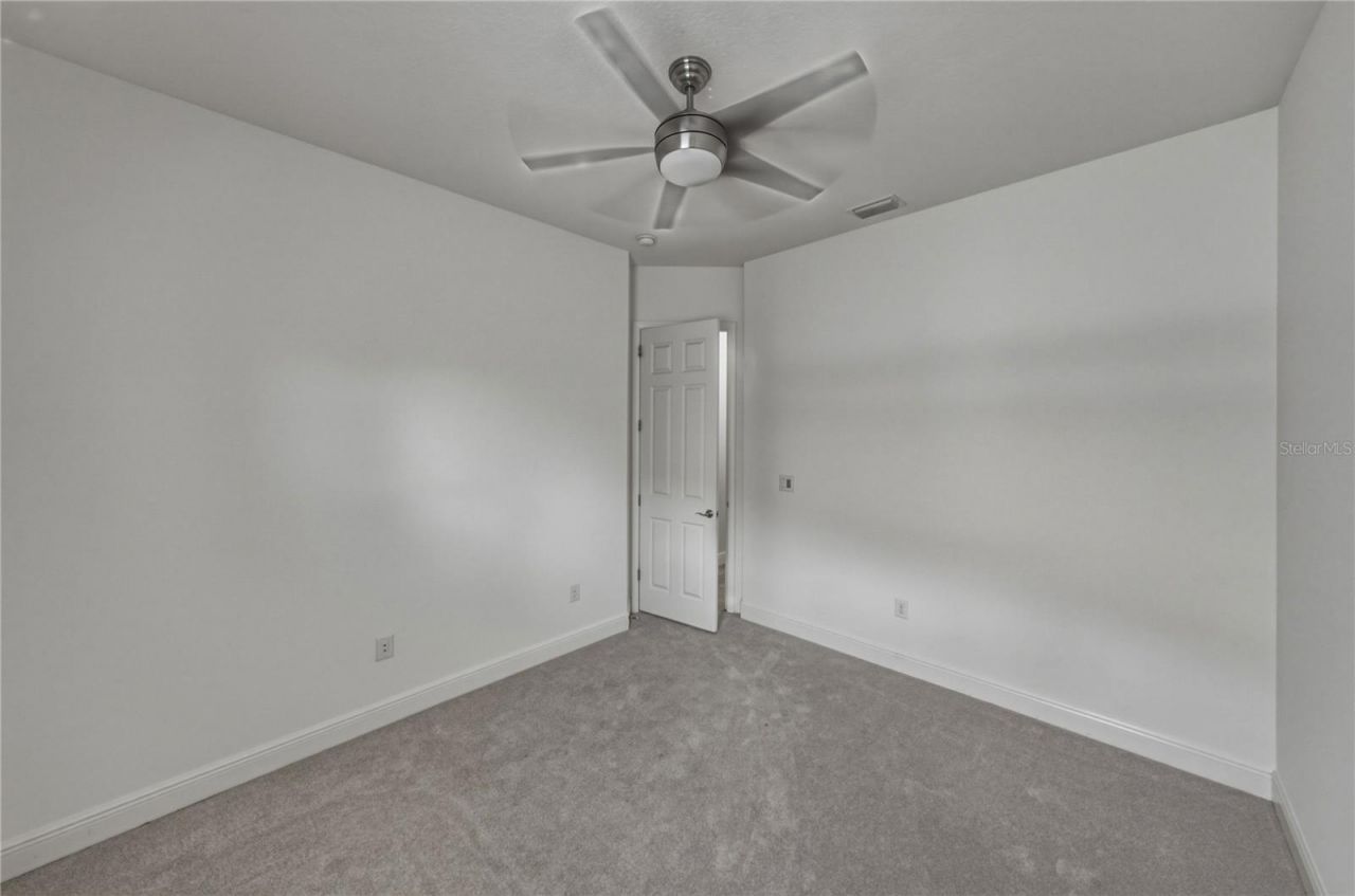 5904 Shell Ridge Drive , Lithia, FL 33547 Photo