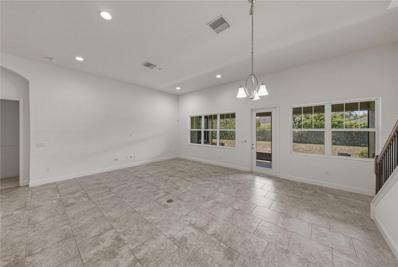 5904 Shell Ridge Drive , Lithia, FL 33547 Photo