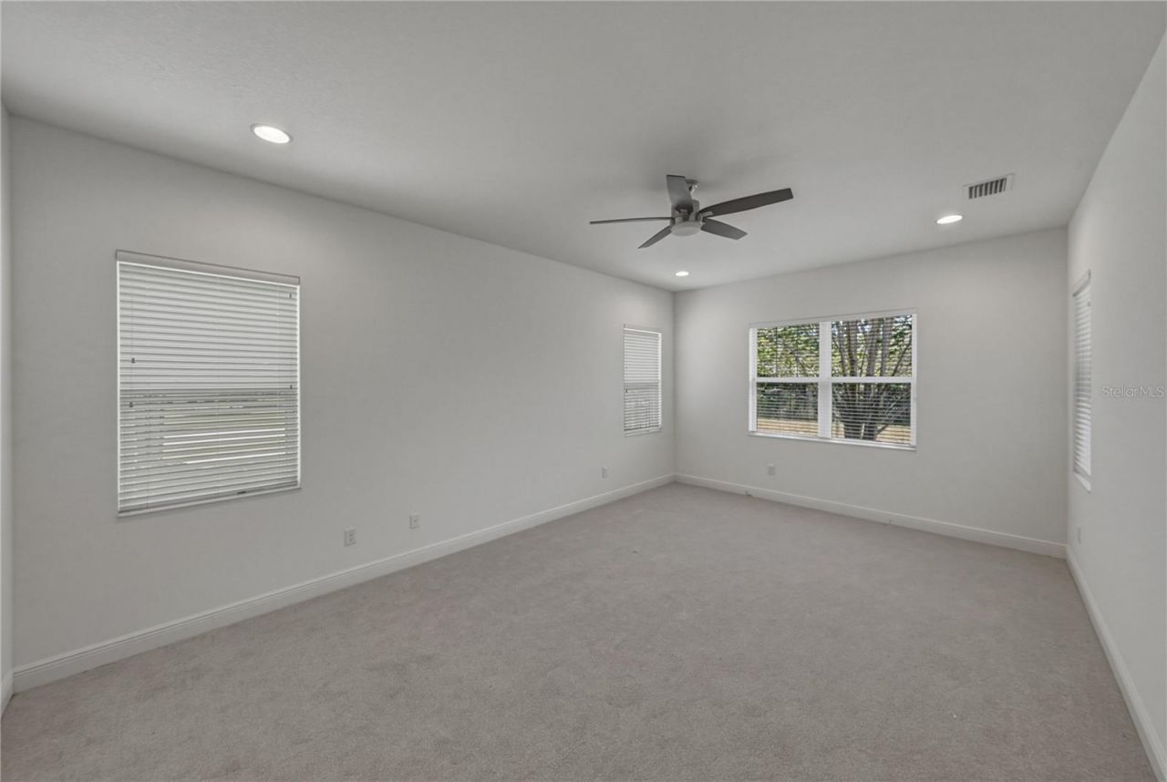5904 Shell Ridge Drive , Lithia, FL 33547 Photo