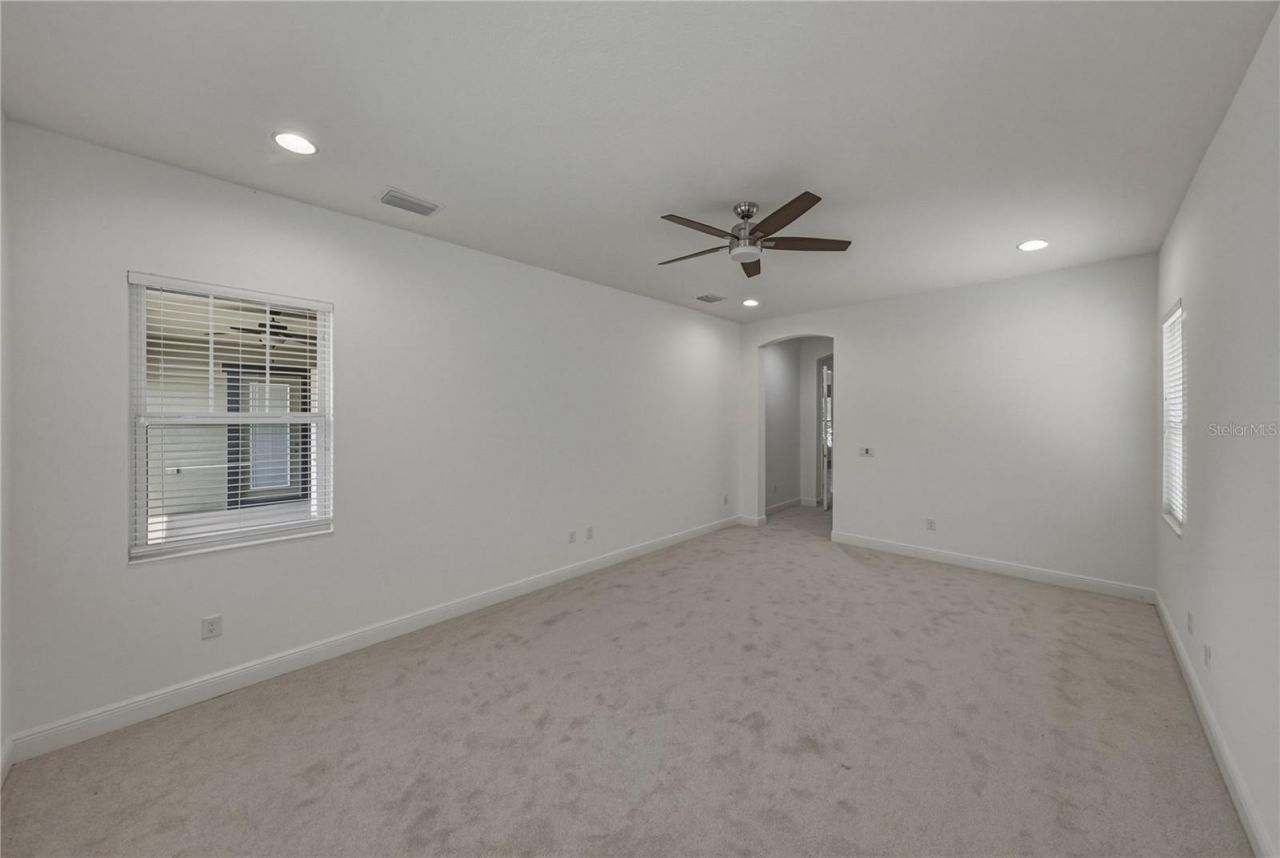 5904 Shell Ridge Drive , Lithia, FL 33547 Photo