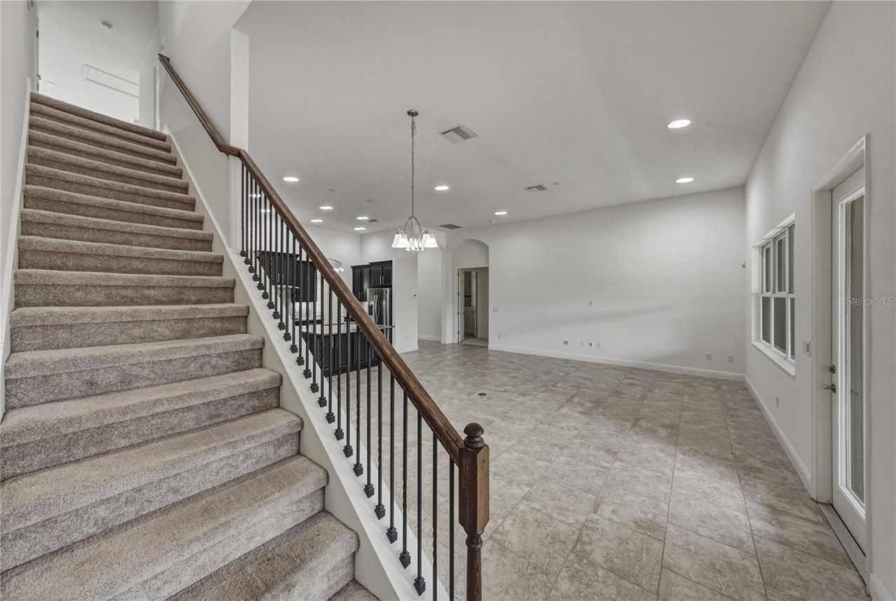 5904 Shell Ridge Drive , Lithia, FL 33547 Photo