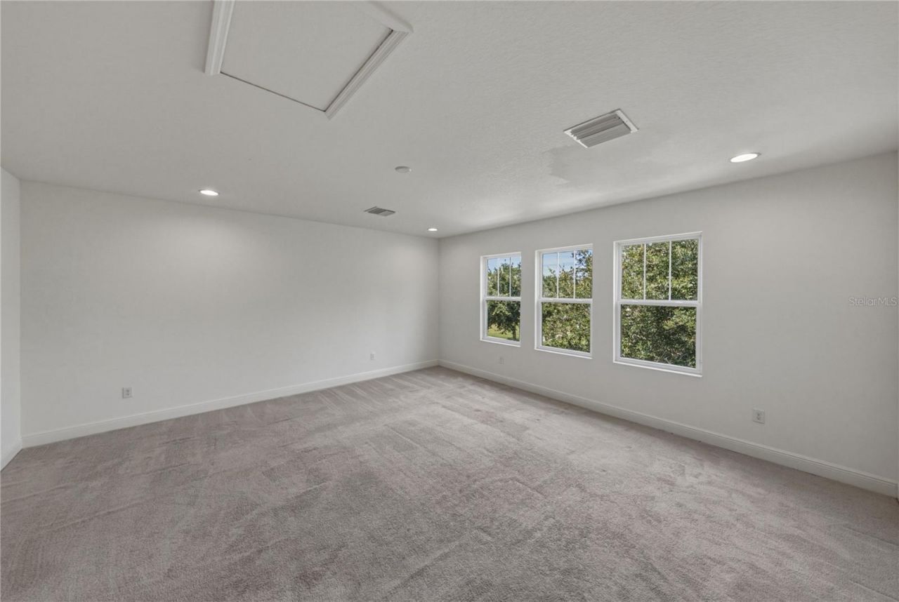 5904 Shell Ridge Drive , Lithia, FL 33547 Photo