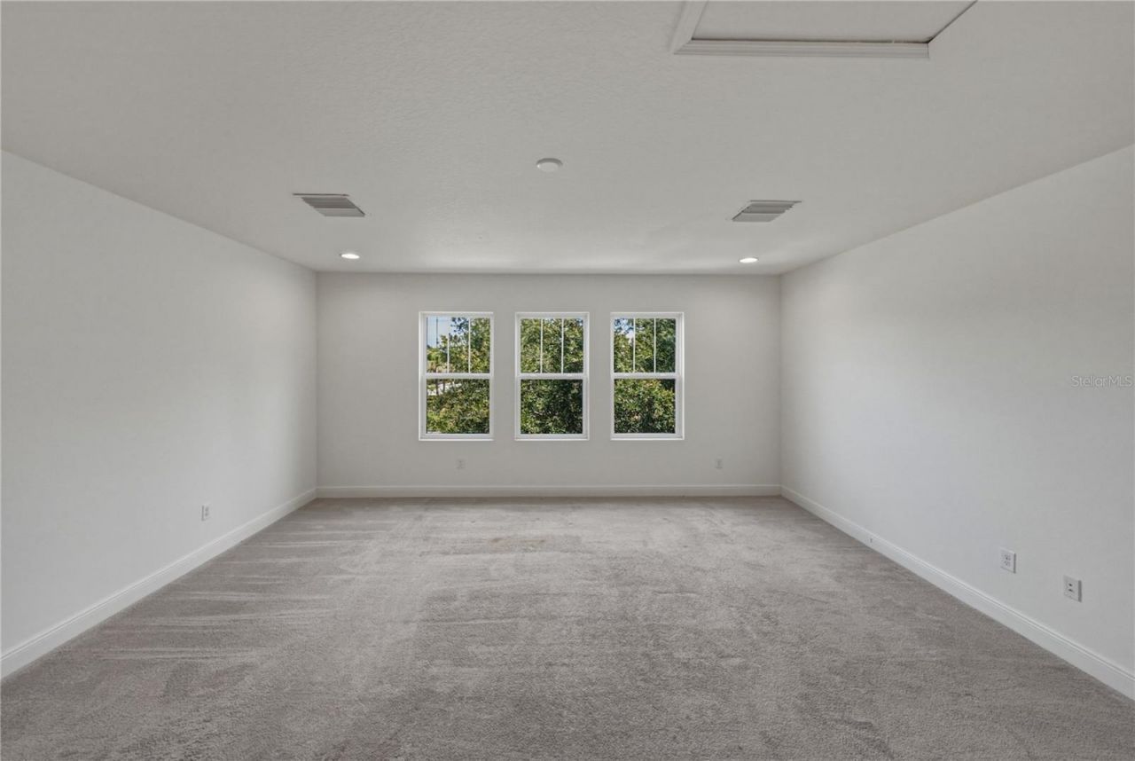 5904 Shell Ridge Drive , Lithia, FL 33547 Photo