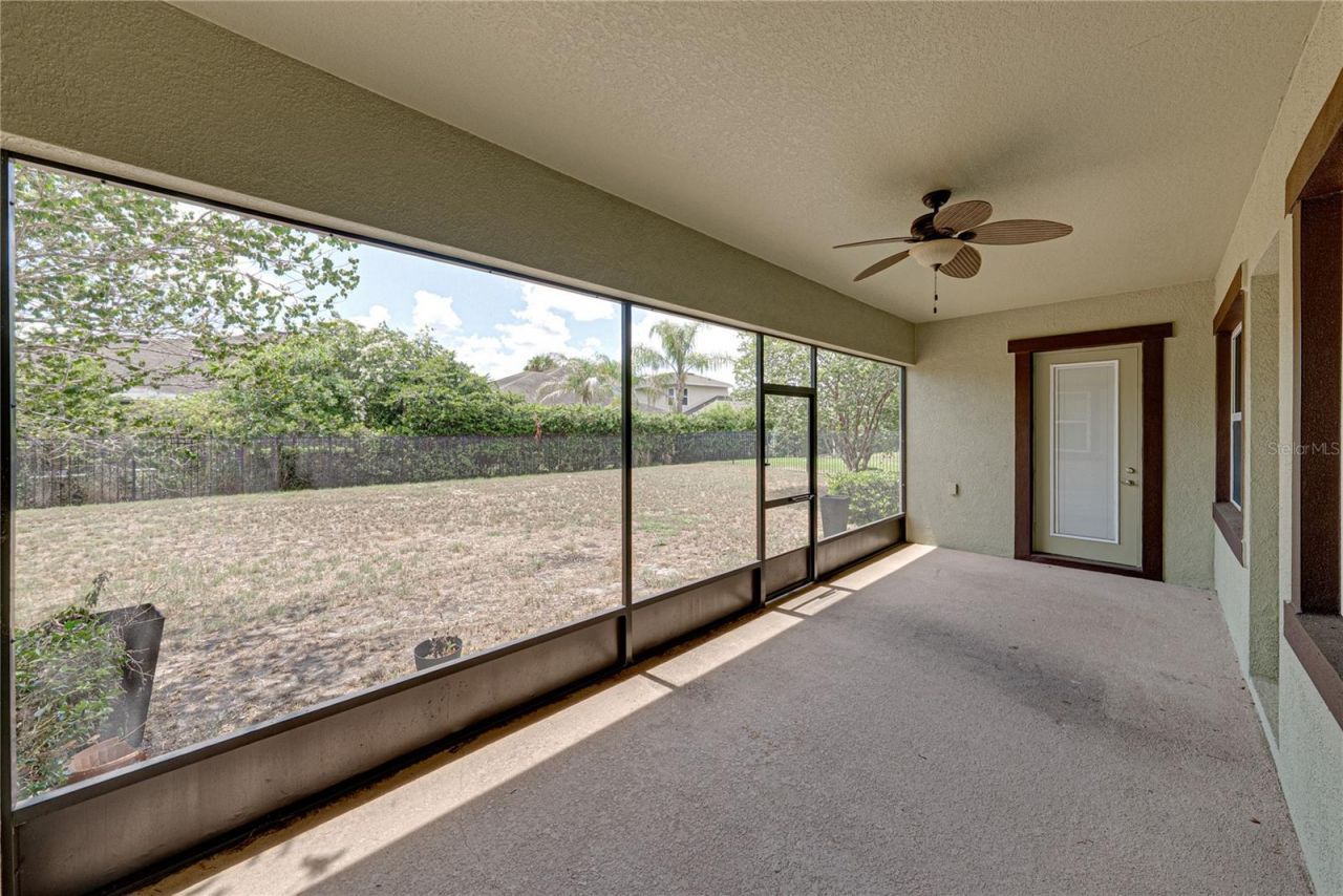 5904 Shell Ridge Drive , Lithia, FL 33547 Photo