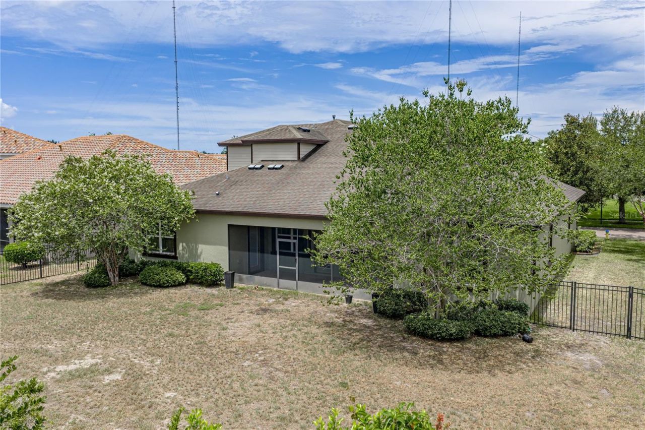 5904 Shell Ridge Drive , Lithia, FL 33547 Photo