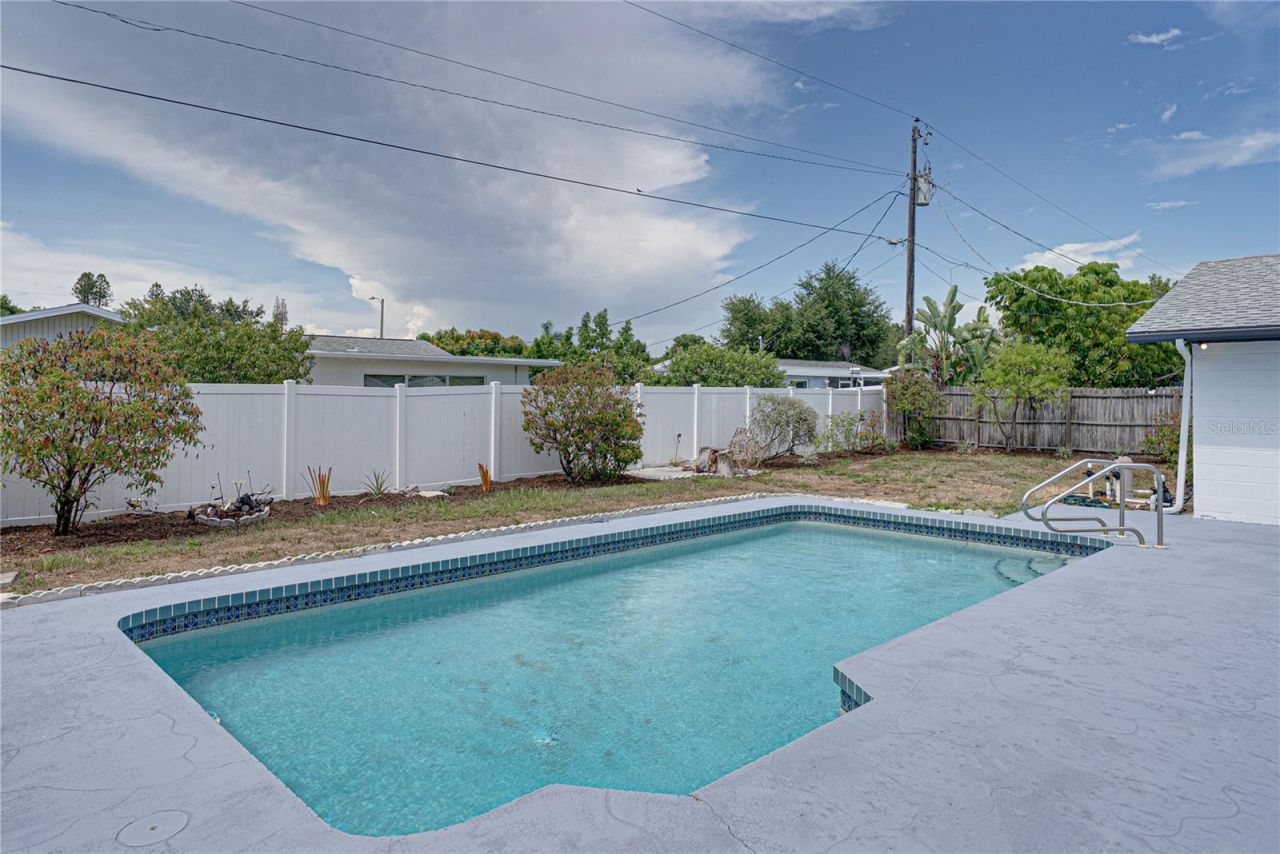 3810 18th Avenue W, Bradenton, FL 34205 Photo