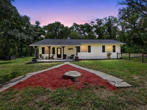 1095 S RIDGEWOOD AVENUE , DELAND, FL 32720