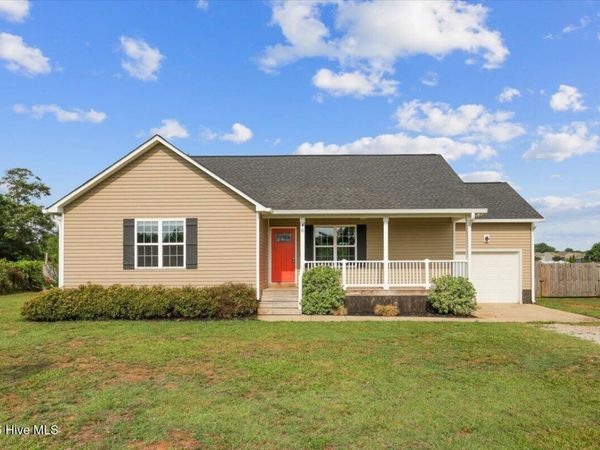 46 Sugarhill Drive, Zebulon, NC 27597