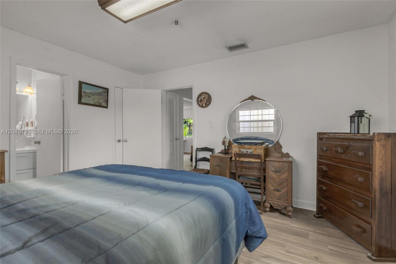 6145 Hayes St, Hollywood, FL 33024 Photo